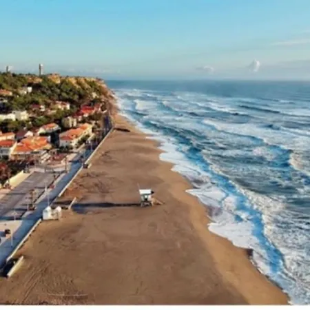 Escapade Marine1 Face A La