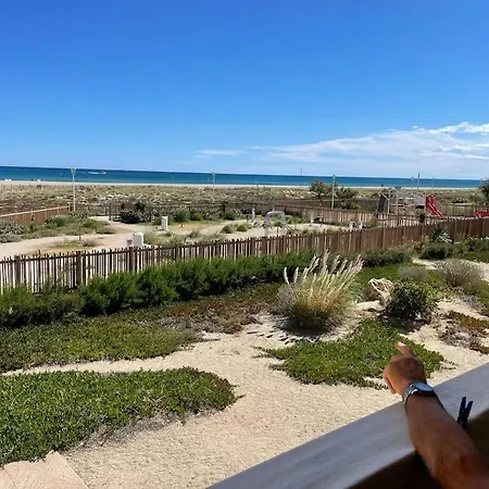 Apartment Escapade Marine1 Face A La *